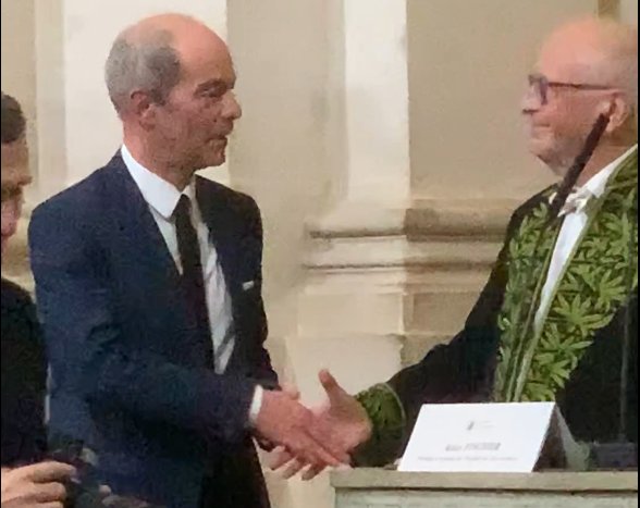 Eric Falcon reçoit le prix Joannidès de l’Académie des Sciences